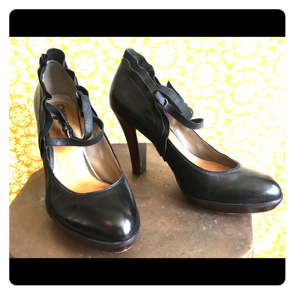 Adorable DKNY Black Mary Jane style heels